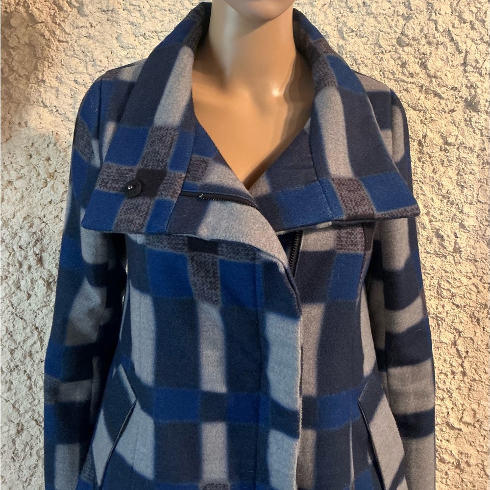 Blue and Gray Plaid Coat with Funnel Neck - Size M - Picture 2 of 6